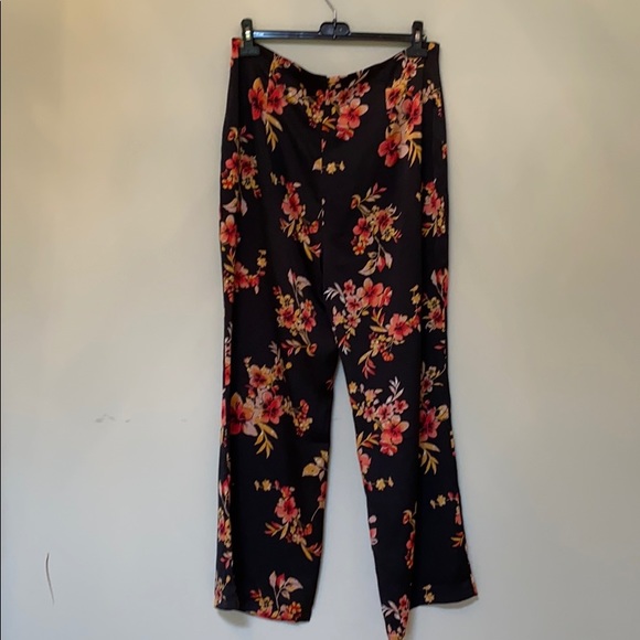 NWT Guess Palazzo Pant - Picture 5 of 8